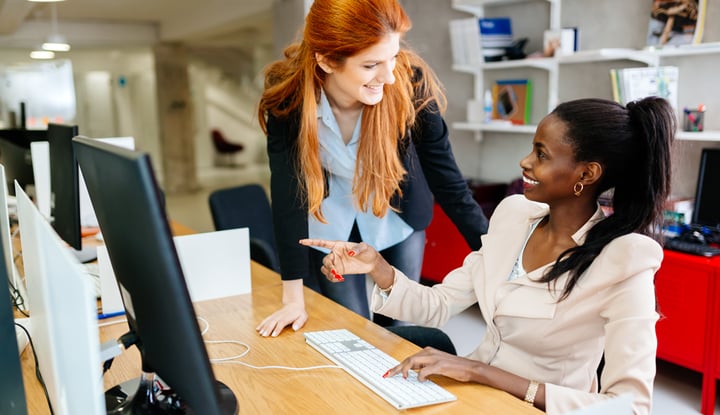 Employee loyalty and reward programs: Benefits and challenges